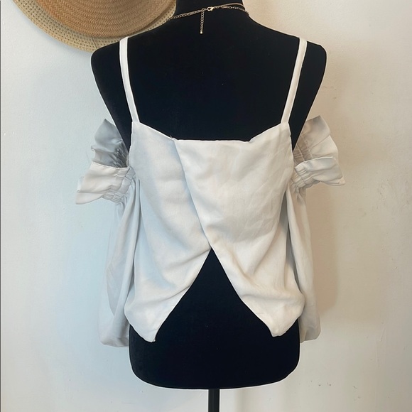 White Off-Shoulder Bandeau Top - Picture 3 of 6